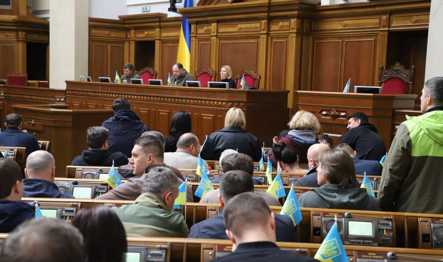 «Слуги народа» во второй раз попытаются переделить комитеты ВР