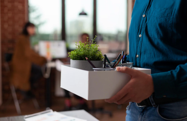 Рада законодательно закрепил право работодателей увольнять мобилизованных, осужденных за дезертирство или неисполнение приказа