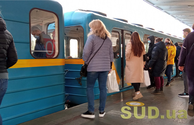 У Києві відновлює роботу метро, а також повертається водопостачання та тепло