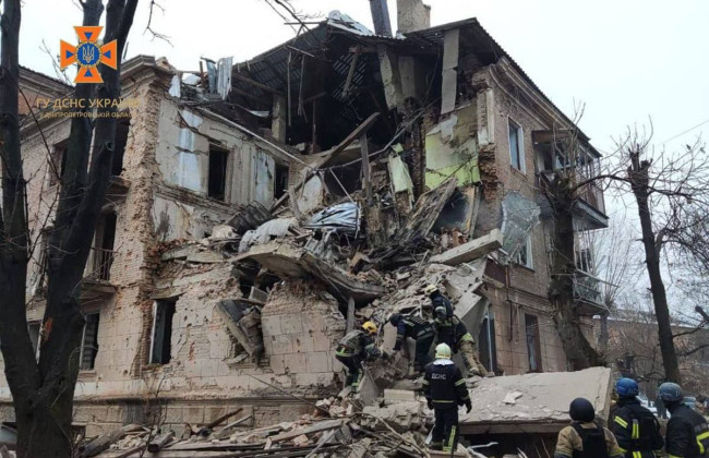 В Кривом Роге из-под завалов разрушенного дома достали тело 1,5-летнего ребенка