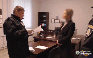 Вимагали 140 000 грн щомісячної «данини»: викрили посадовців Одеського обласного бюро судмедекспертизи
