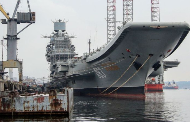 У Росії спалахнув авіаносець «Адмірал Кузнєцов»: що відомо