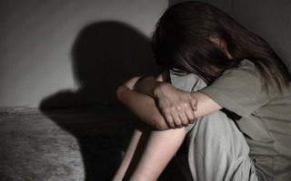 В Кривому Розі до 13 років позбавлення волі засуджено ґвалтівника малолітньої дівчинки