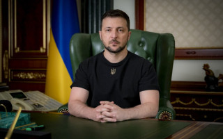 Зеленський вже повернувся до свого кабінету – записав відео