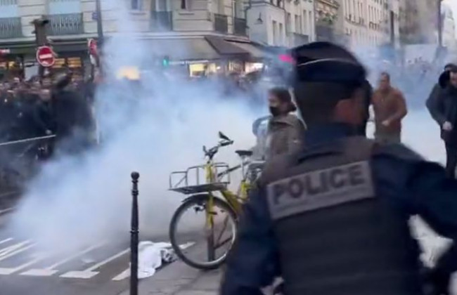 У Парижі неспокійно: розпочалася акція протесту курдів, відео