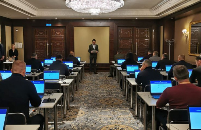 Кандидати на директора НАБУ 29 грудня відповідають на питання тестів на знання Конституції і КПК