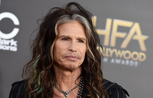 Соліста Aerosmith Стівена Тайлера звинуватили в насильстві