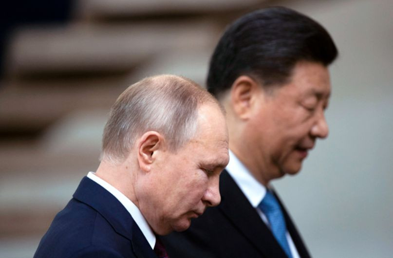 Путин пригласил Си Цзиньпина в Москву