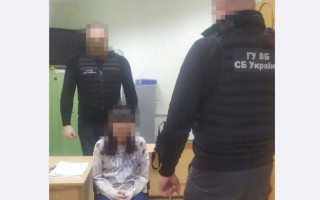 Працювала у незаконно створеній загарбниками «исправительной колонии»: колаборантка з Херсона здалася правосуддю