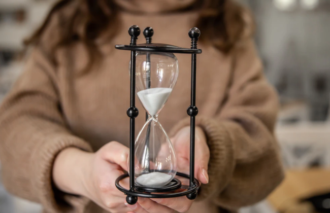 Який термін розгляду документів та прийняття рішення щодо щомісячних страхових виплат та інших виплати на відшкодування шкоди – ПФУ