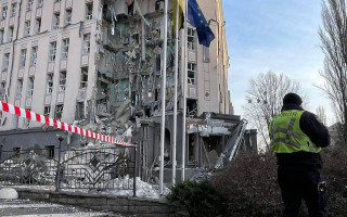 Росіяни зруйнували готель в серці столиці – в Офісі Президента показали наслідки