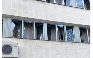 Внаслідок удару по Києву пошкоджено Палац Україна, фото