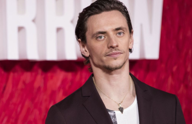 Итальянский театр отменил шоу российского танцора Полунина, который ранее показывал татуировки с путином на своем теле – Reuters