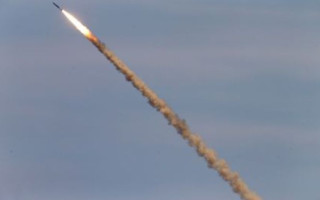 Нічна атака ракет на Київ: у КМВА повідомили деякі деталі