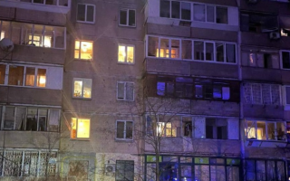 Киев подвергся ночной воздушной атаке: поврежден дом, пострадал 19-летний парень