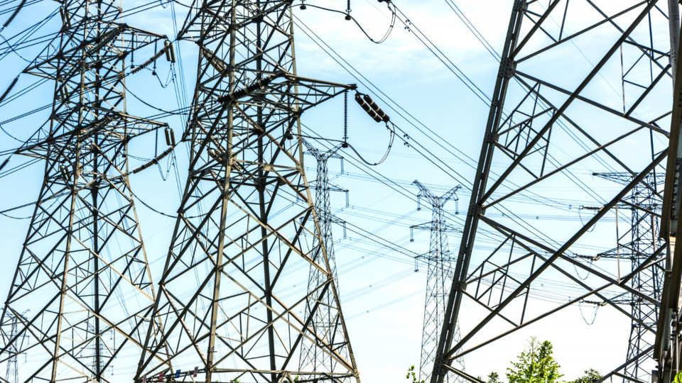 Правительство рассматривает возможность построения децентрализованной энергетической системы – Шмыгаль