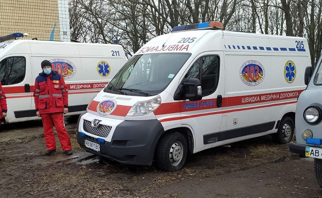 Чи може диспетчер 103 відмовити у виїзді бригади «швидкої» з посиланням на відсутність палива чи сімейного лікаря: відповідь МОЗ
