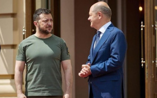Зеленский поблагодарил Шольца за батарею ЗРК Patriot