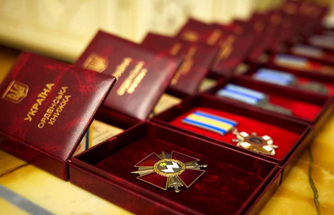 Пенсия за особые заслуги: что нужно знать