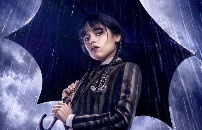 Netflix официально продлил сериал «Венздей» на второй сезон