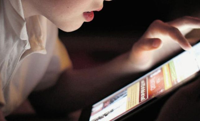 Россия вербовала украинских детей через мобильную игру – Резников