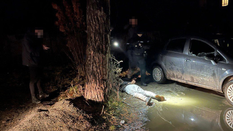 Іноземців, які домовилися про вбивство, затримали