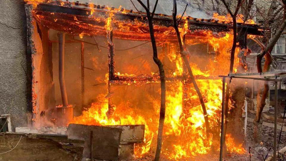 В Одесі сталася пожежа через неправильну експлуатацію буржуйки
