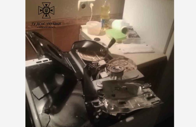 Под Киевом в многоэтажке взорвалась туристическая газовая плита, фото