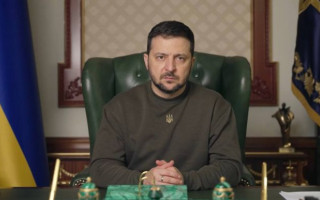 Володимир Зеленський позбавив громадянства Медведчука, Козака, Деркача і Кузьміна – ЗМІ