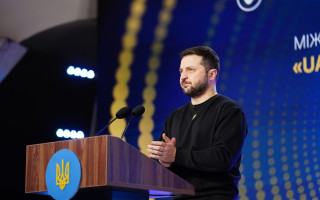 «Третьої світової не буде, це не трилогія», — Зеленський виступив на кінопремії «Золотий глобус»
