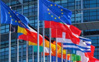 Назвали країни ЄС, які гальмують заморожування російських активів