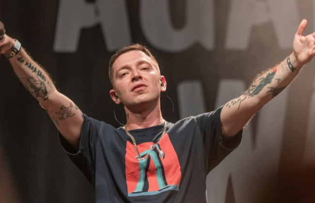 В песне нашли «призывы к сепаратизму»: в РФ рэпера Oxxxymiron оштрафовали на 70 тысяч рублей