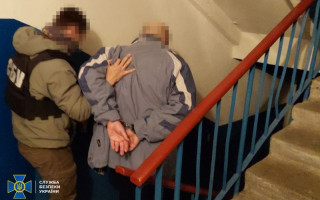 На Черкащині затримали чоловіка, який розвідував позиції ППО та передавав дані фсб
