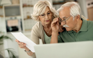 Что нужно сделать пенсионеру для перечисления пенсии органами ПФУ на текущий счет в банке