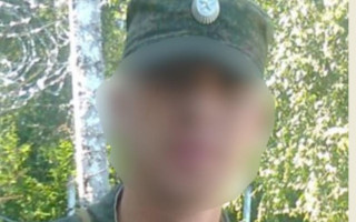 Обікрав місцевого жителя: російського військового оголошено у розшук