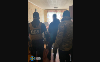 На Київщині затримали російського агента, який розвідував місця розташування штабів ЗСУ