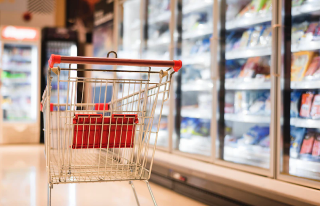 Украинский ритейл в условиях войны: количество закрытых точек сократилось с 29% в марте до 7% в декабре