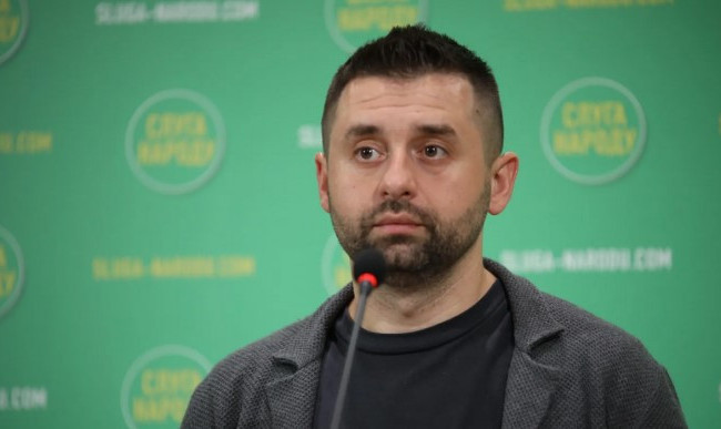 У «Слузі народу» анонсують нову хвилю позбавлення мандатів нардепів