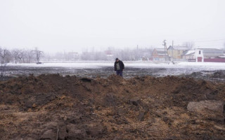 Ракетний обстріл Київської області: в ОВА показали наслідки, фото