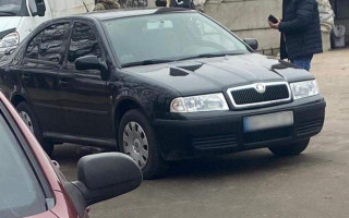На контрольном посту в Сумской области обнаружили авто Skoda Octavia, которое находилось в розыске