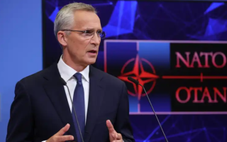 Генсек НАТО анонсировал дополнительные поставки тяжелого вооружения Украине