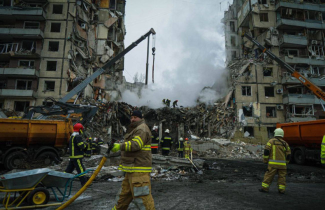 Ракетний удар по будинку в Дніпрі: СБУ ідентифікувала військових рф, які причетні до обстрілу