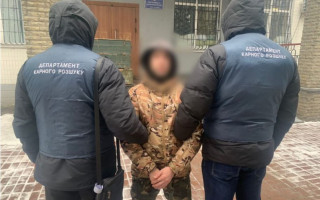 Нацполіція затримала власника фірми, якого Чехія оголосила у міжнародний розшук