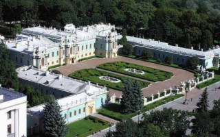 Підприємець, який заволодів 1,3 млн грн під час реставрації Маріїнського палацу, постане перед судом