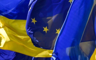 Єврокомісія перерахувала Україні перший транш допомоги у розмірі 3 млрд євро: деталі