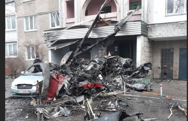 Вертолет кружился, горел, — очевидцы рассказали подробности катастрофы СМИ, видео