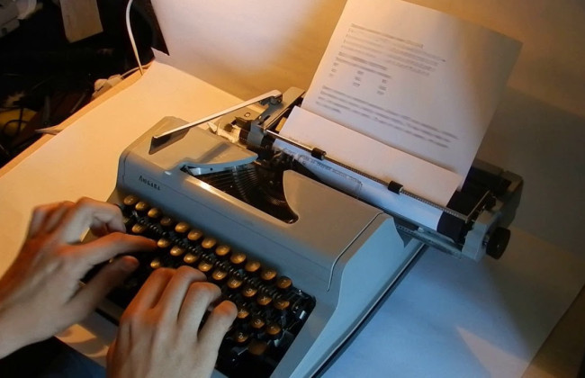 Дистанційне правосуддя без електронної форми справ та з рукописними протоколами: чим можуть обернутися ідеї депутатів про «покращення» процесуальних кодексів