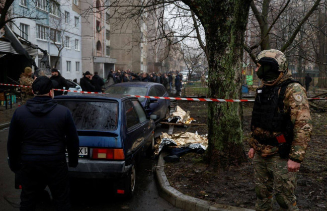 Появились первые фото с места крушения вертолета в Броварах