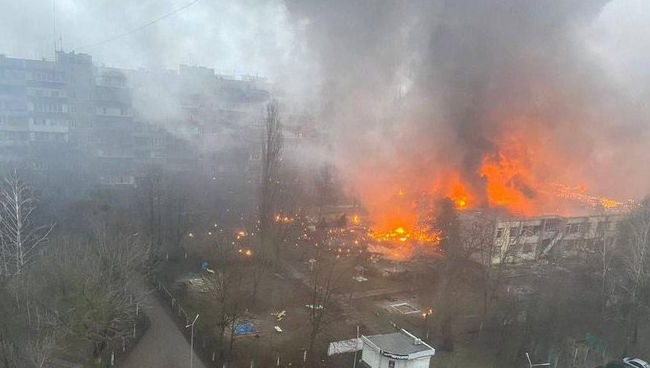 Падение вертолета ГСЧС в Броварах: выросло количество жертв