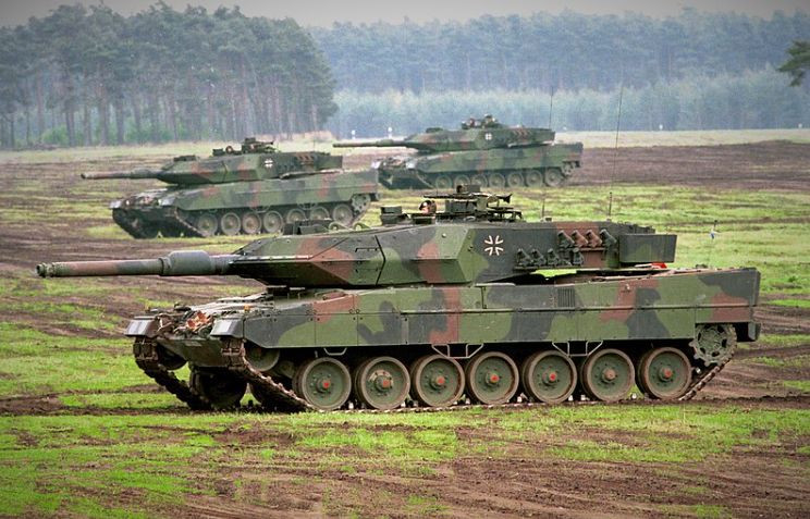Європарламент закликав Шольца дати Україні танки